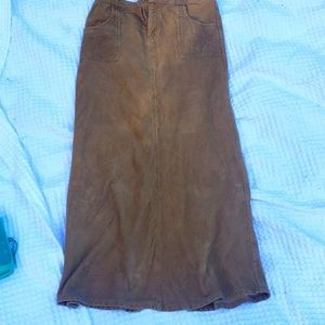 Calf-length corduroy skirt